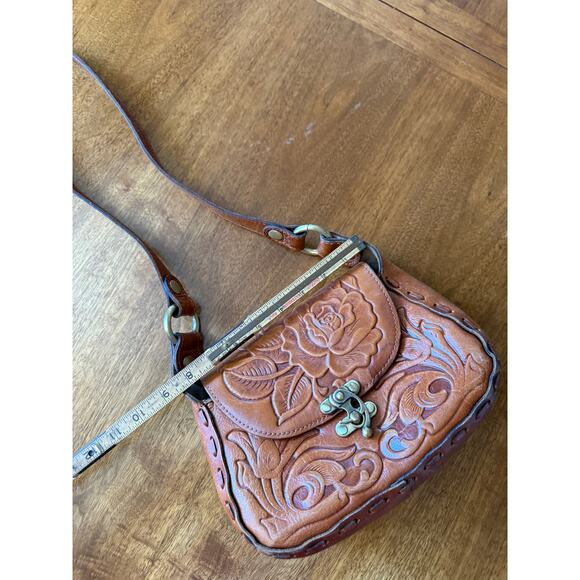 Patricia Nash Micaela Baguette Bag Brown Cognac Flap Shoulder Tooled Leather - Picture 4 of 12